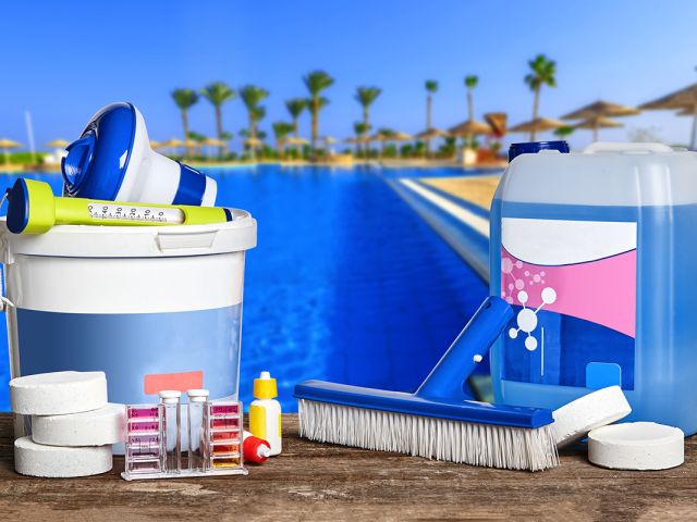 Pool-cleaning-business-tips