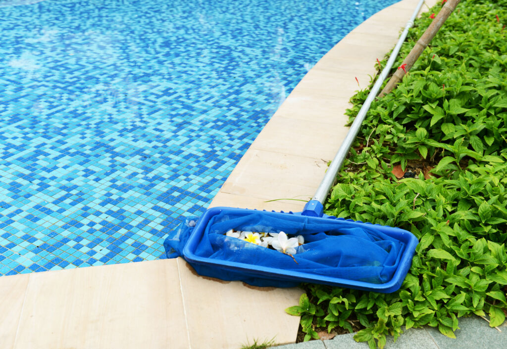 Tools for Swimming Pool Contractors SAWIN Field Service Management